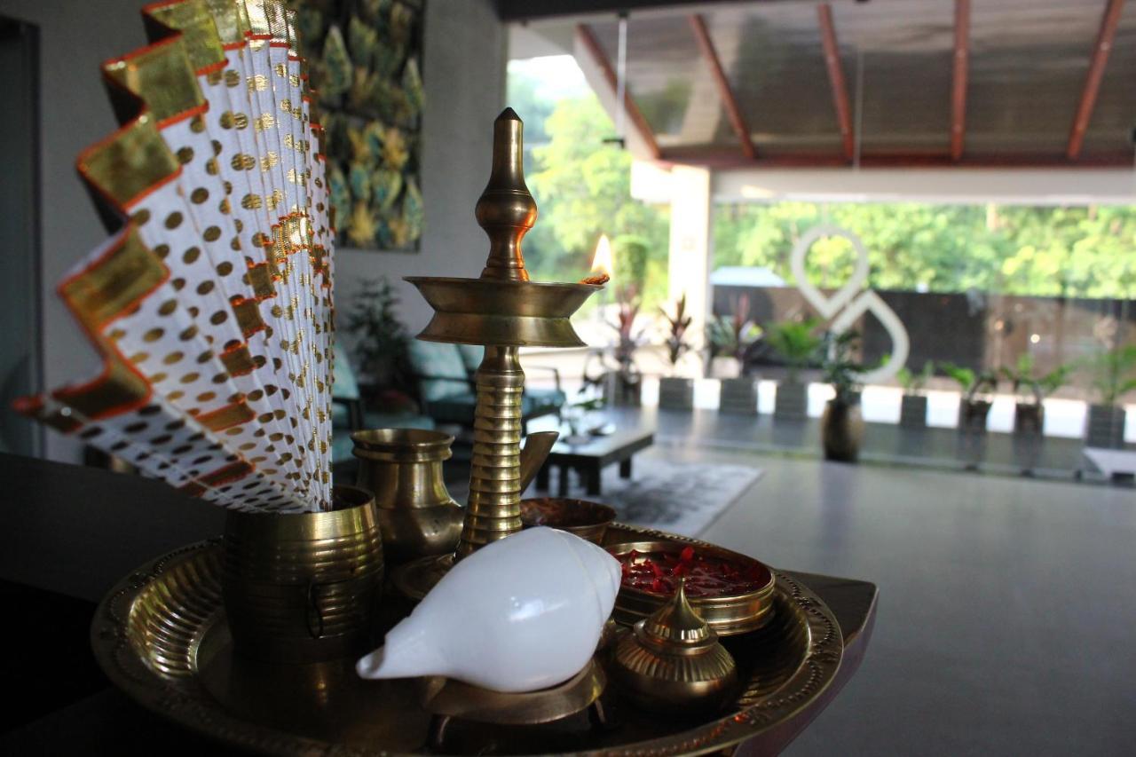 Niraamaya Retreats Samroha Athirappilly Exterior foto