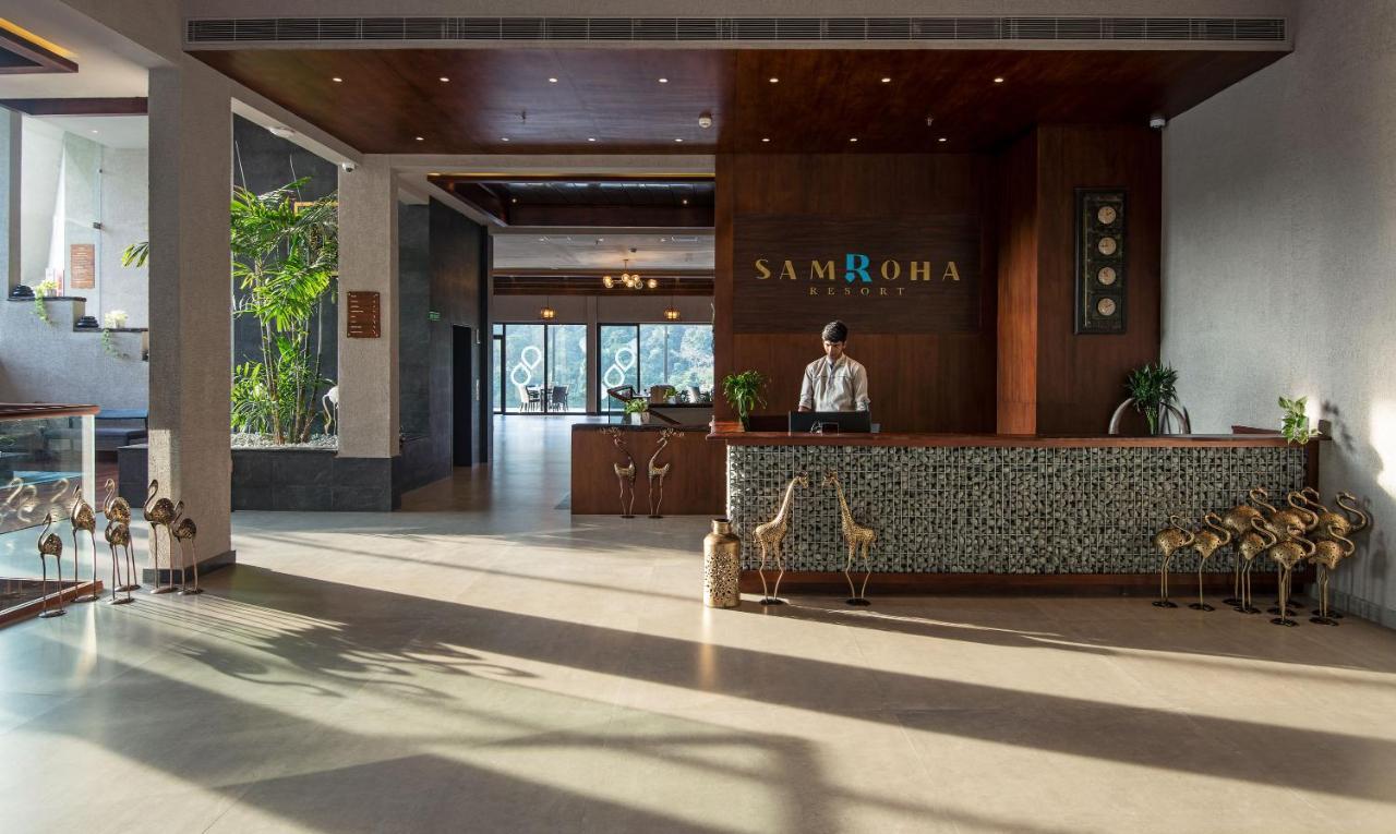Niraamaya Retreats Samroha Athirappilly Exterior foto